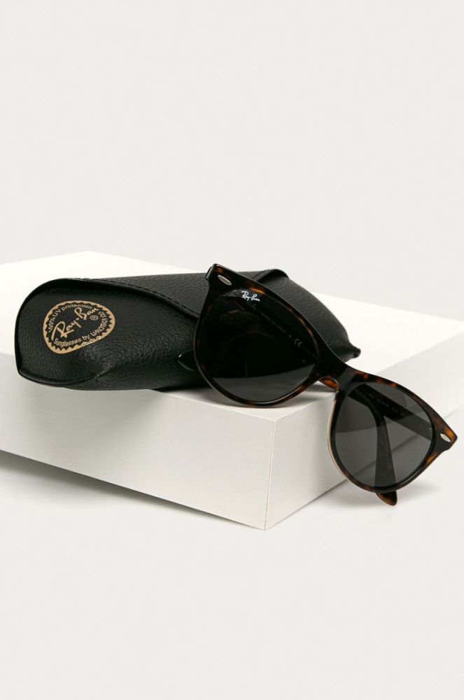 Ray-Ban - Сонцезахисні окуляри колір коричневий (622402) фото 4