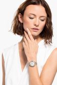 Годинник Swarovski 5519456 Crystalline Aura жіночий колір золотий