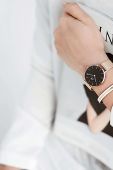 Годинник Daniel Wellington Petite 28 Melrose жіночий колір рожевий (2800181)