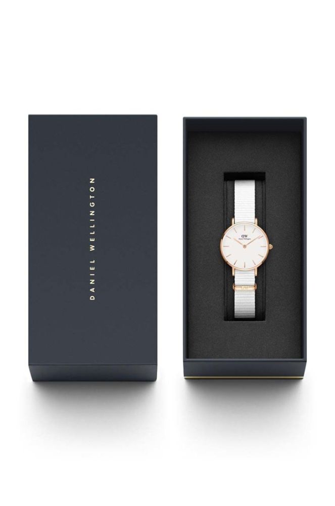 Годинник Daniel Wellington Petite 28 Dover жіночий колір рожевий фото 2
