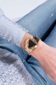 Годинник Guess GW0485L1 жіночий колір золотий