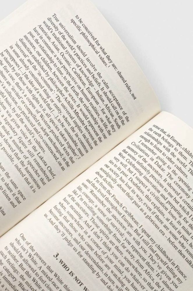 Книга Legend Press Ltd White Thinking, Lilian Thuram колір барвистий фото 2