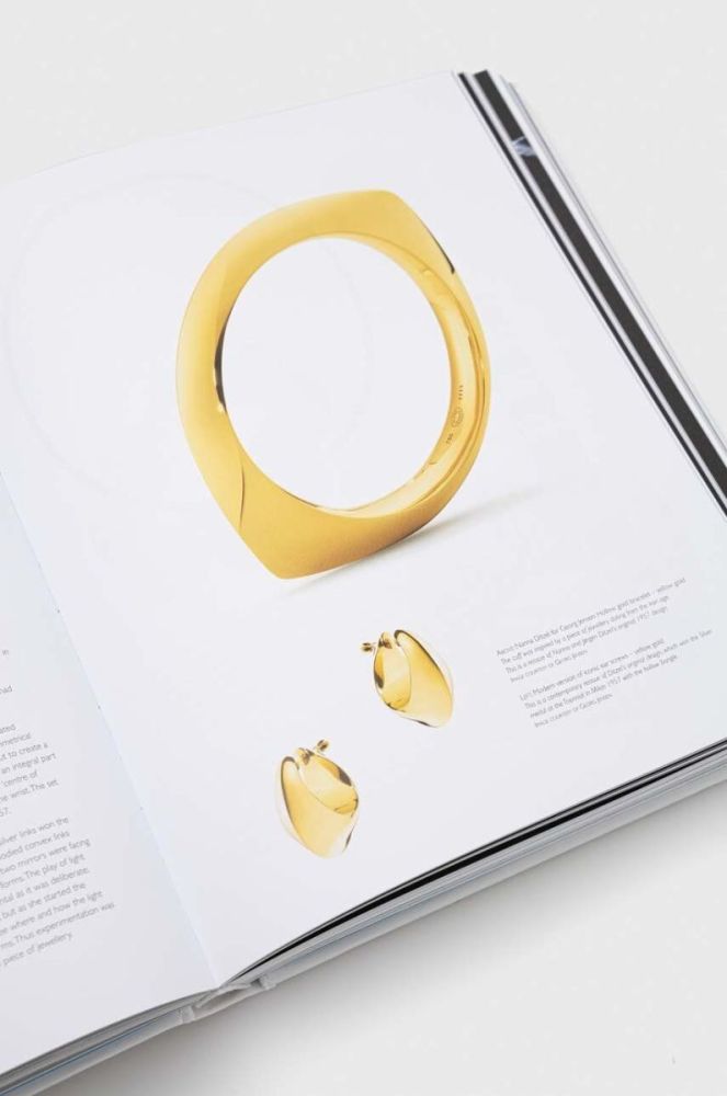 Книга ACC Art Books Women Jewellery Designers, Juliet Weir-de La Rochefoucauld колір барвистий фото 3