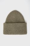 Шапка Pieces колір зелений з товстого трикотажу Шапка Pieces колір зелений з товстого трикотажу