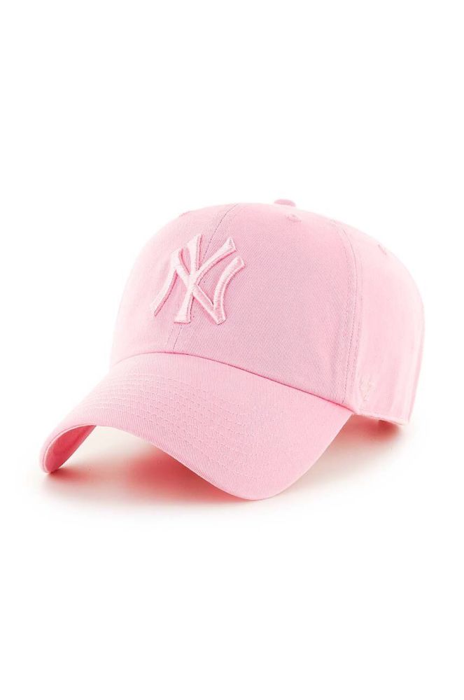 Бавовняна бейсболка 47brand MLB New York Yankees колір рожевий з аплікацією (3452630)