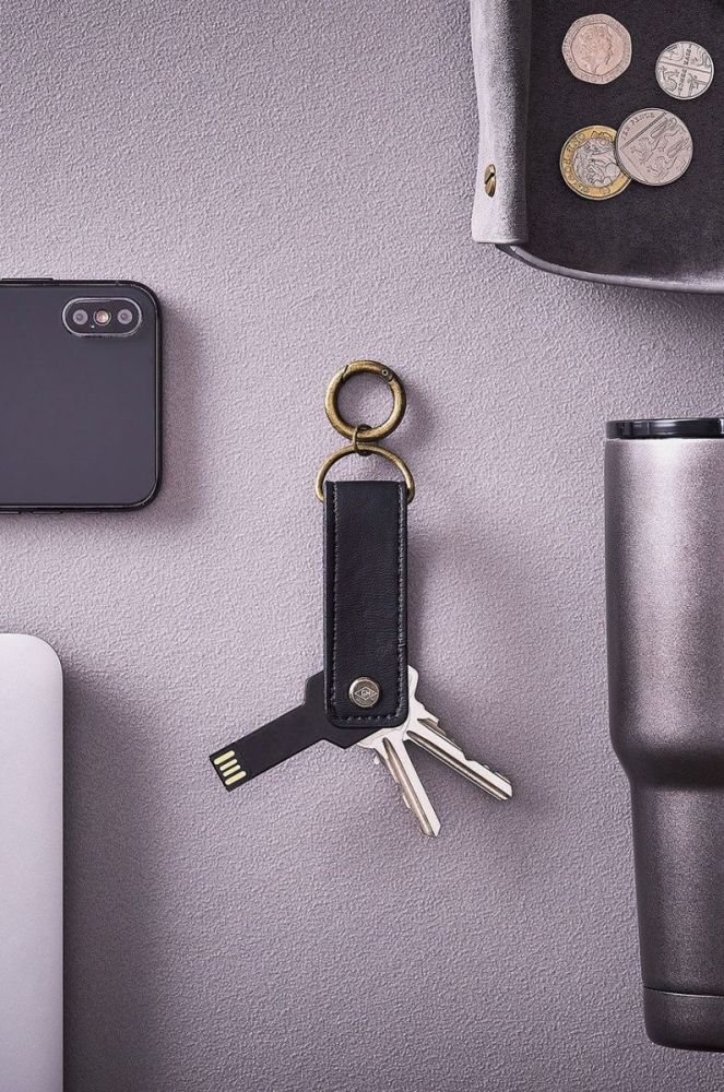 Gentelmen's Hardware Брелок з USB Flash Drive 16 GB колір чорний фото 4