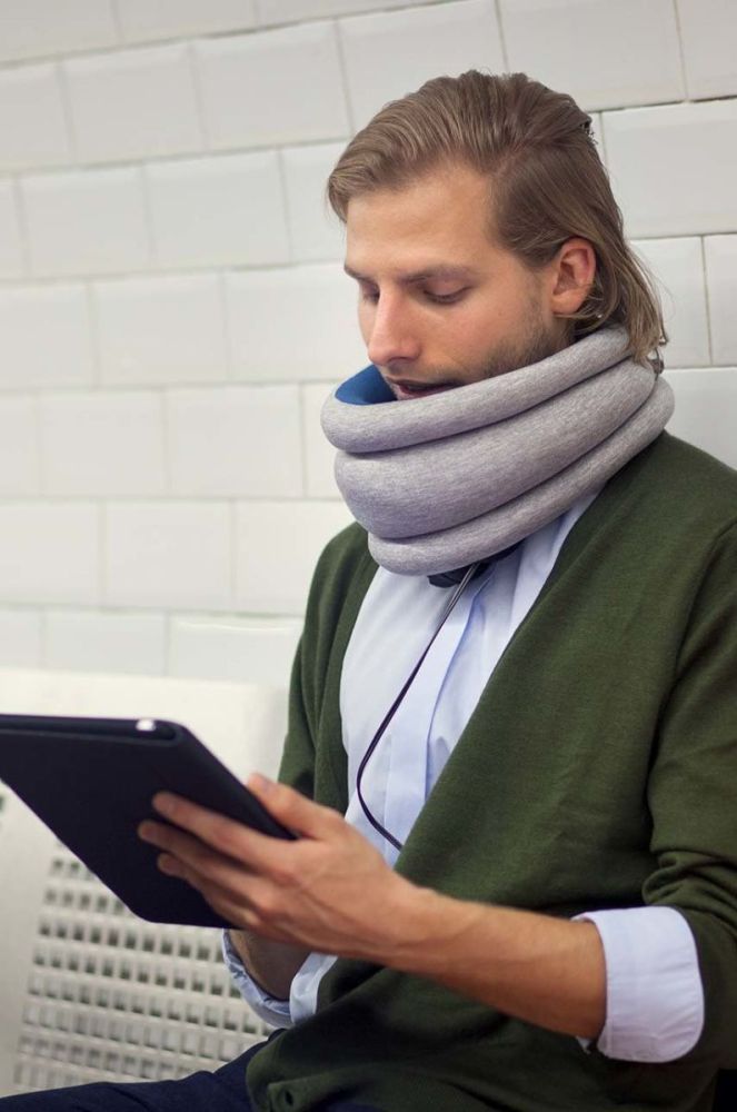 Багатофункціональна подушка Ostrichpillow Light колір блакитний (2876567) фото 5