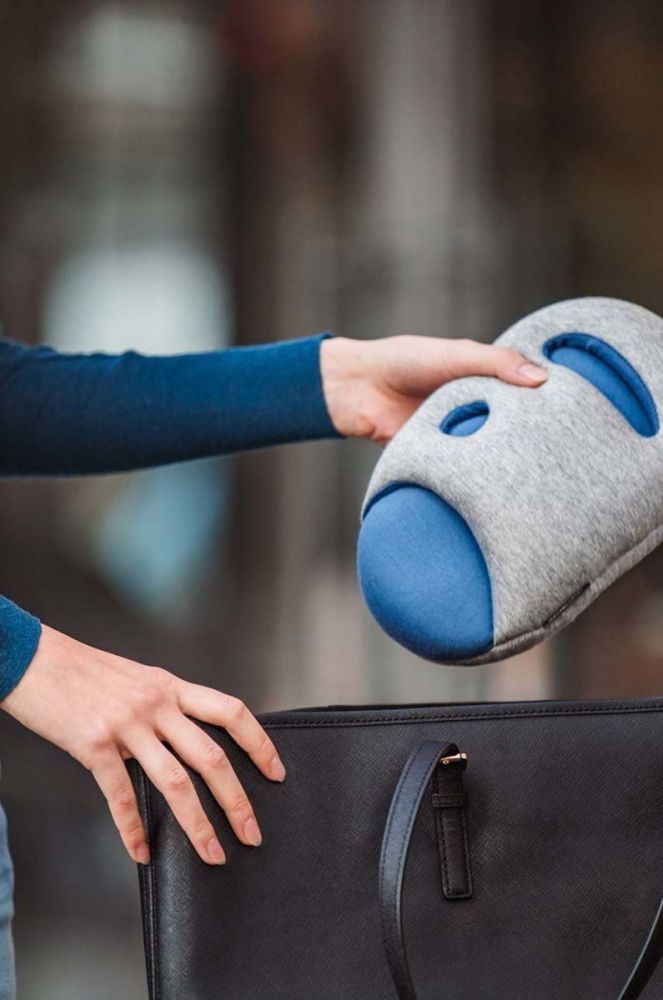 Міні-подушка Ostrichpillow Handy колір блакитний (2844067) фото 3