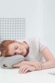 Міні-подушка Ostrichpillow Handy колір сірий (2844023) Міні-подушка Ostrichpillow Handy колір сірий (2844023)
