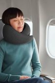 Подушка під шию Ostrichpillow Go Neck Pillow колір сірий Подушка під шию Ostrichpillow Go Neck Pillow колір сірий