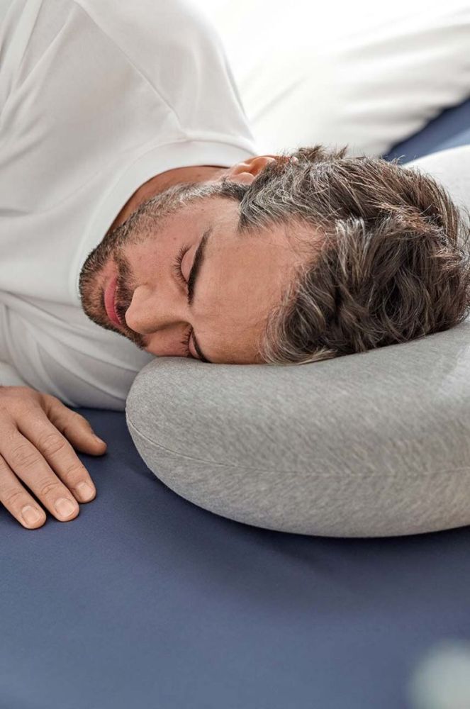 Подушка Ostrichpillow Bed Pillow колір сірий фото 8