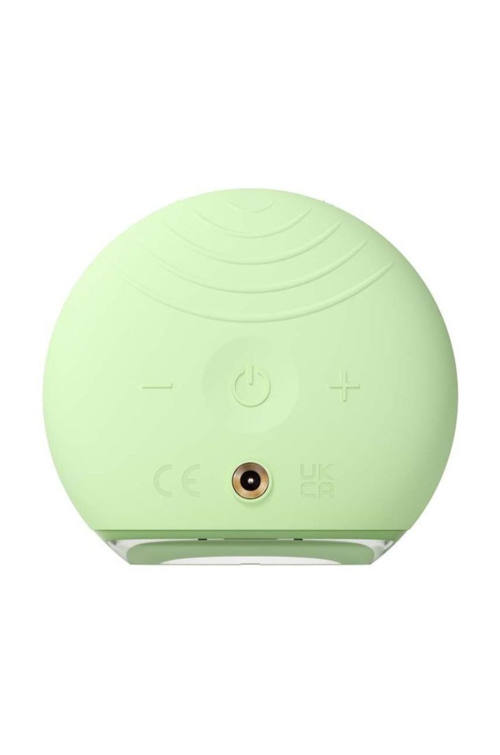 Щітка для масажу та очищення шкіри обличчя FOREO LUNA™ 4 Go колір зелений (3178984)