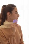 Щітка для масажу та очищення шкіри обличчя FOREO LUNA™ 4 Go колір фіолетовий (3179716)
