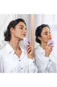 Щітка для очищення та зміцнення шкіри обличчя FOREO LUNA™ 4 Sensitive Skin колір фіолетовий