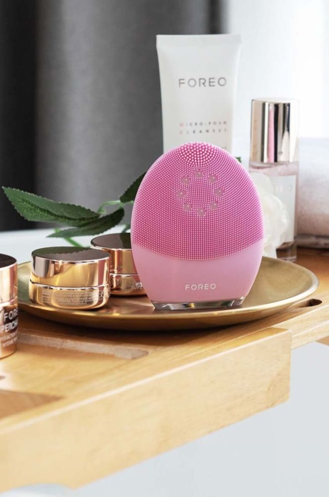 Щітка для anti-age очищення та ліфтингу шкіри обличчя FOREO LUNA™ 4 Plus Normal Skin колір рожевий фото 6