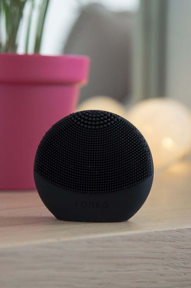 Устройство для разумного анализа и очистки кожи лица FOREO LUNA™ Play Smart 2 цвет черный (3195139) фото 5