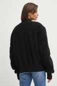 Куртка-бомбер Alpha Industries Ma-1 Teddy жіночий колір чорний перехідна oversize 108102.03-Black