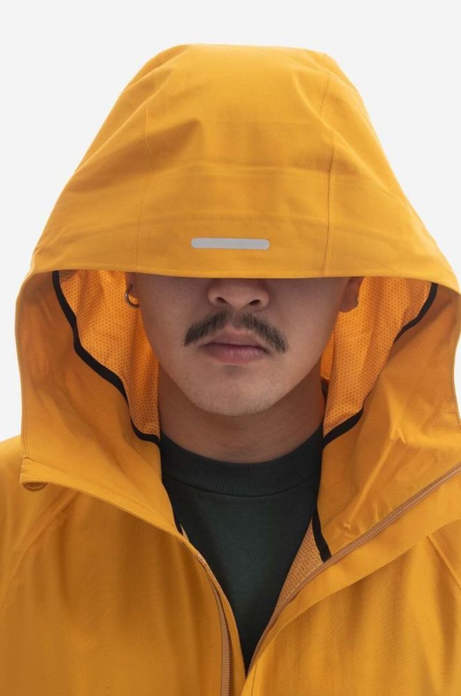 Дощовик Fjallraven Hydratic Trail Jacket чоловіча колір жовтий перехідна F86984.161-161 фото 10