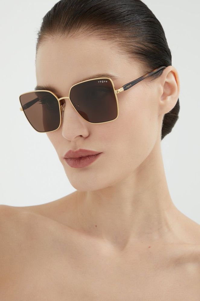 Сонцезахисні окуляри VOGUE жіночі колір коричневий (2283564)