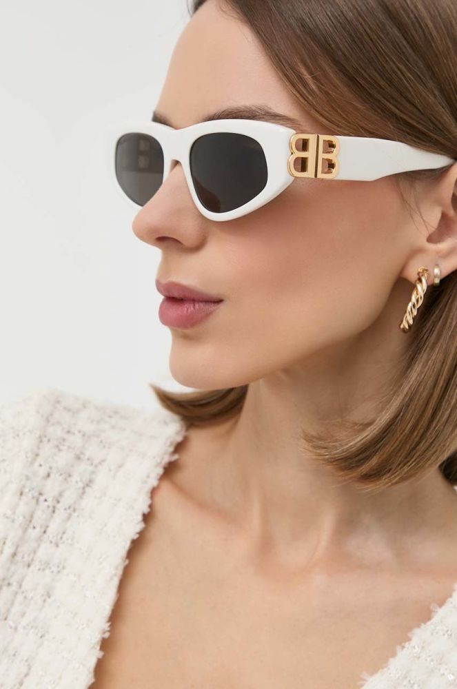 Сонцезахисні окуляри Balenciaga жіночі колір білий (2889574)