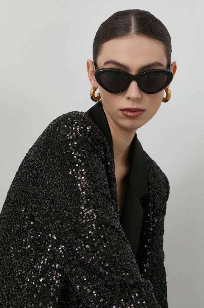 Сонцезахисні окуляри Gucci GG1170S жіночі колір чорний фото 6