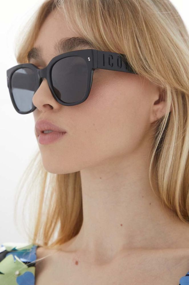 Сонцезахисні окуляри DSQUARED2 жіночі колір чорний (3162199)