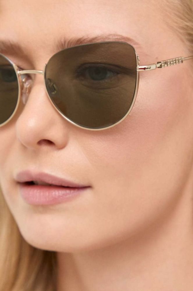 Сонцезахисні окуляри Burberry жіночі колір чорний (3226963) фото 7
