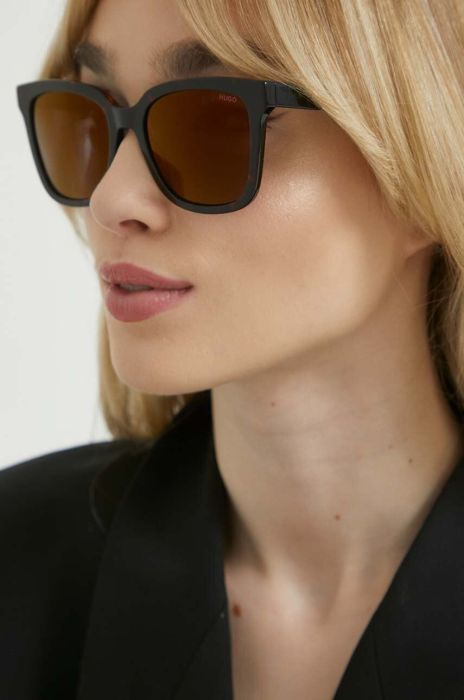 Сонцезахисні окуляри HUGO жіночі колір коричневий (3157827)