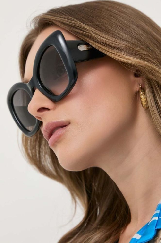 Сонцезахисні окуляри Alexander McQueen жіночі колір чорний (3204385) фото 6