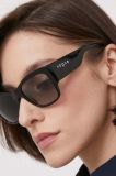 Сонцезахисні окуляри VOGUE жіночі колір чорний (3644525)