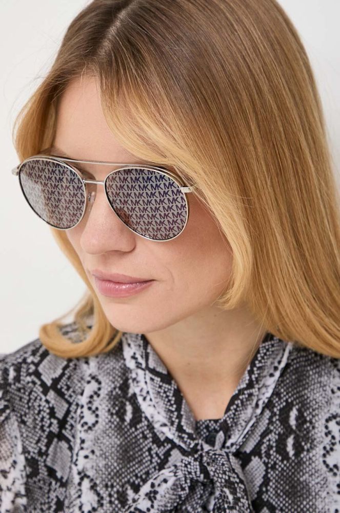 Сонцезахисні окуляри Michael Kors жіночі колір срібний (3644537)