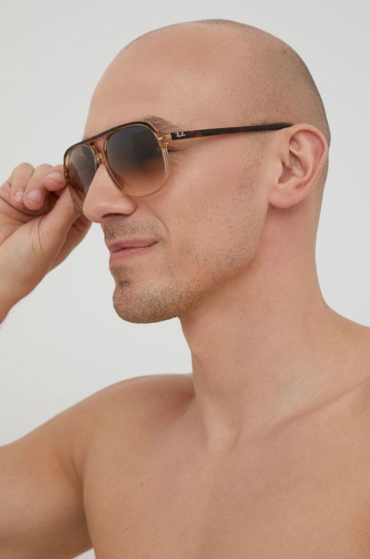 Сонцезахисні окуляри Ray-Ban колір коричневий (1817390) фото 2