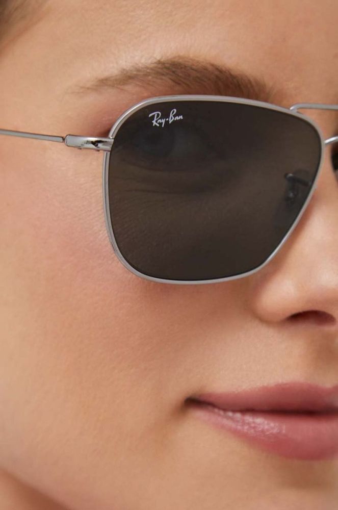 Сонцезахисні окуляри Ray-Ban колір сірий (3374559) фото 3