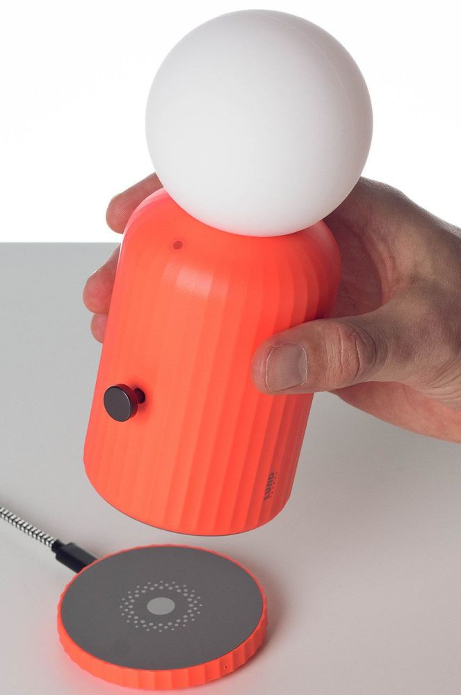 Lund London Комплект: лампа та бездротовий зарядний пристрій Skittle колір помаранчевий