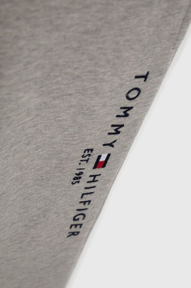 Дитячі штани Tommy Hilfiger колір сірий з аплікацією фото 4