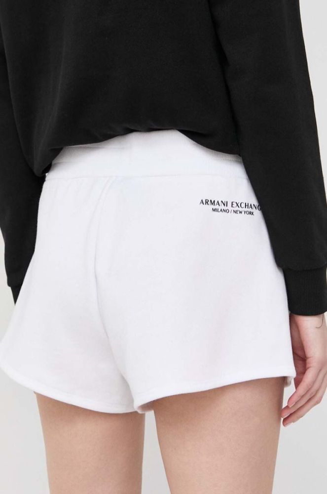 Шорти Armani Exchange жіночі колір білий однотонні висока посадка (3127305) фото 3