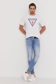 Футболка Guess чоловіча колір білий з принтом (1394541)