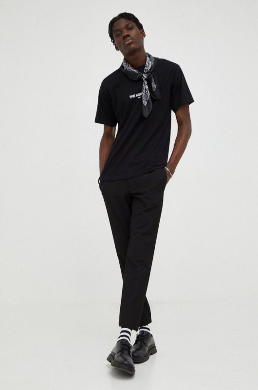 Футболка The Kooples чоловічий колір чорний з принтом фото 2