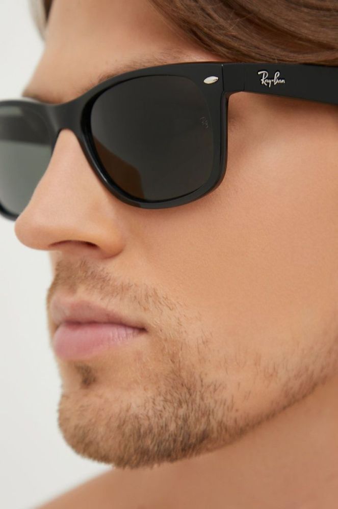 Сонцезахисні окуляри Ray-Ban чоловічі колір чорний (104934) фото 5