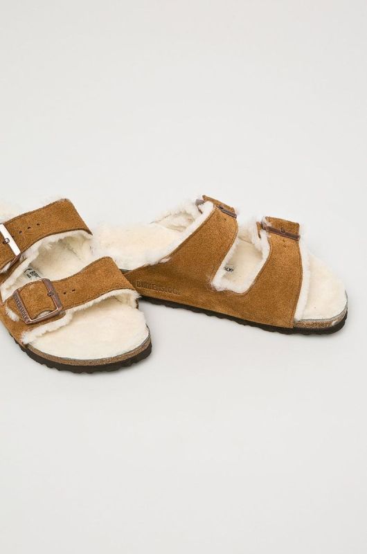 Тапочки Birkenstock Arizona колір коричневий 1001135-Mink фото 2