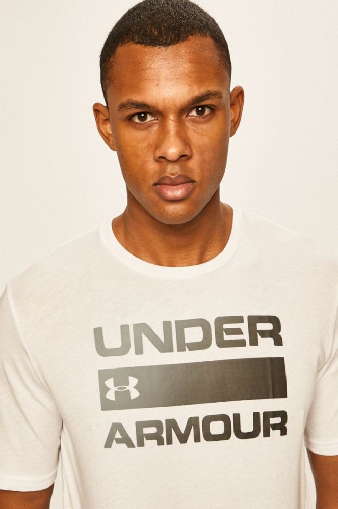 Футболка чоловіча Under Armour TEAM ISSUE WORDMARK колір білий фото 4