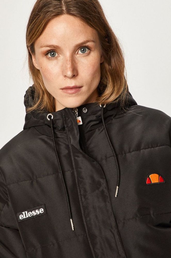 Куртка Ellesse жіноча колір чорний перехідна фото 4