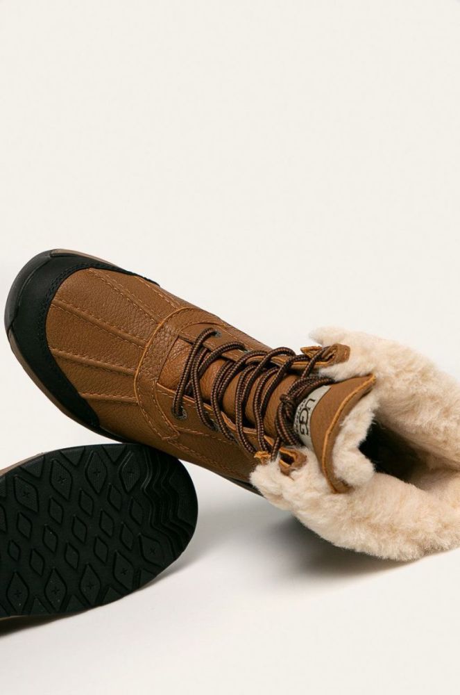 UGG Зимові чоботи Adirondack Boot III колір коричневий фото 3
