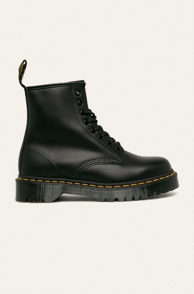 Шкіряні черевики Dr. Martens чоловічі колір чорний (817946)