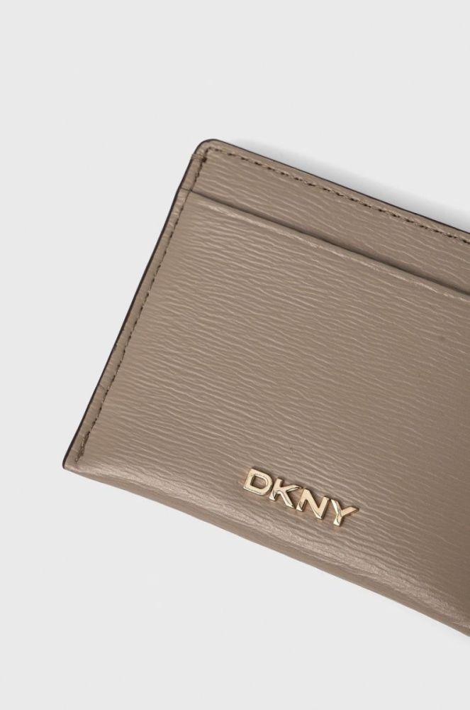 Шкіряний чохол на банківські карти Dkny жіночий колір бежевий фото 3