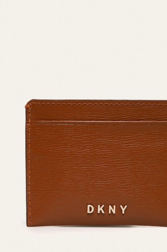 Шкіряний чохол на банківські карти Dkny жіночий колір коричневий фото 6