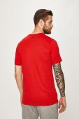 Under Armour - Футболка 1329581 1329581-101 колір червоний (396071)