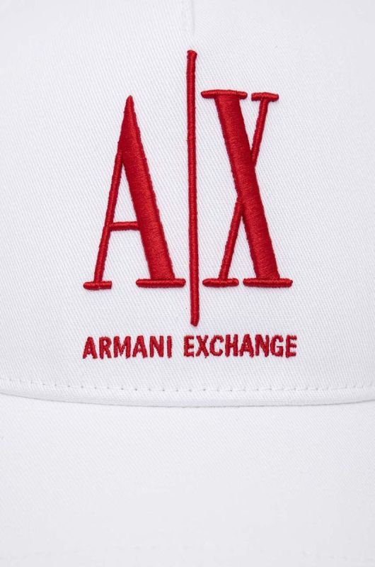 Бавовняна шапка Armani Exchange колір білий з аплікацією фото 2