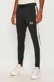 Under Armour - Спортивний костюм 1357139.001 колір чорний