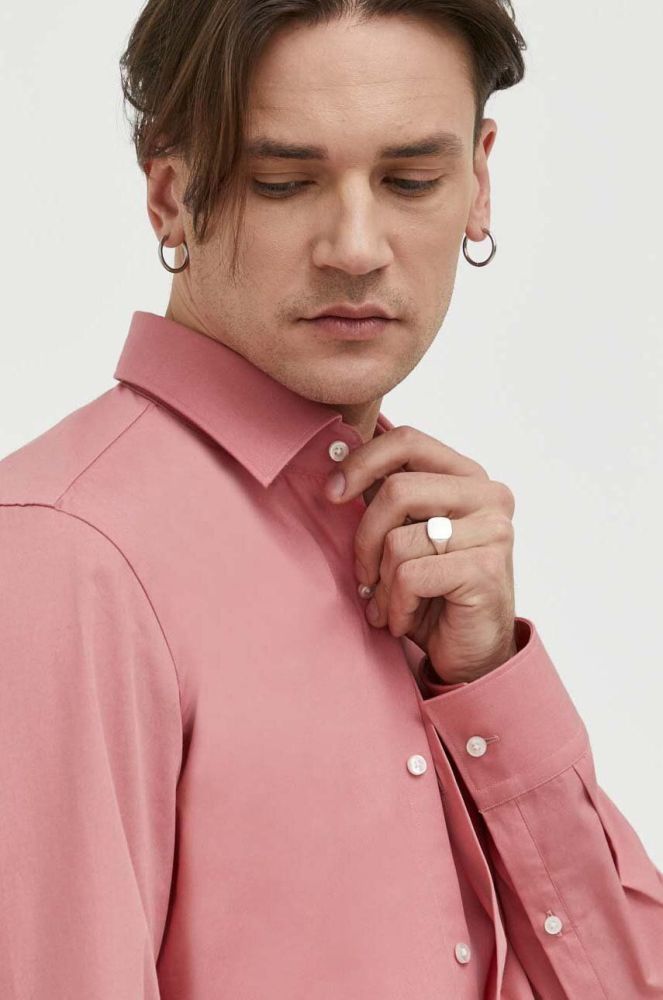 Сорочка HUGO чоловіча колір рожевий slim класичний комір (3079978)